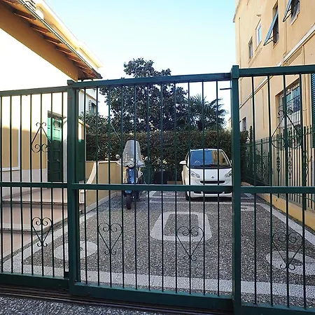 Moderno Centrale Con Parcheggio Privato San Remo